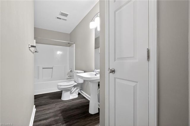 245 Guinevere Court, Winston-salem, NC 27104