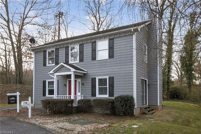 245 Guinevere Court, Winston-salem, NC 27104