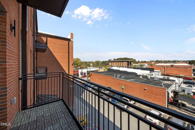 145 S Main Street 305, Fuquay Varina, NC 27526