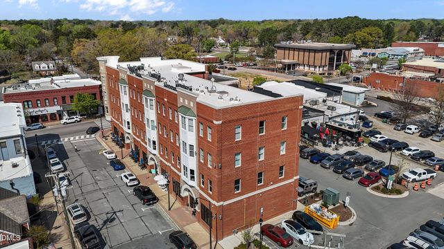 145 S Main Street 305, Fuquay Varina, NC 27526