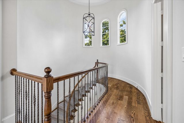 4901 Holt Street, Bellaire, TX 77401