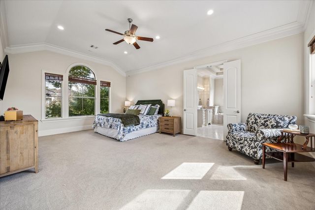 4901 Holt Street, Bellaire, TX 77401
