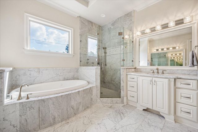 4901 Holt Street, Bellaire, TX 77401