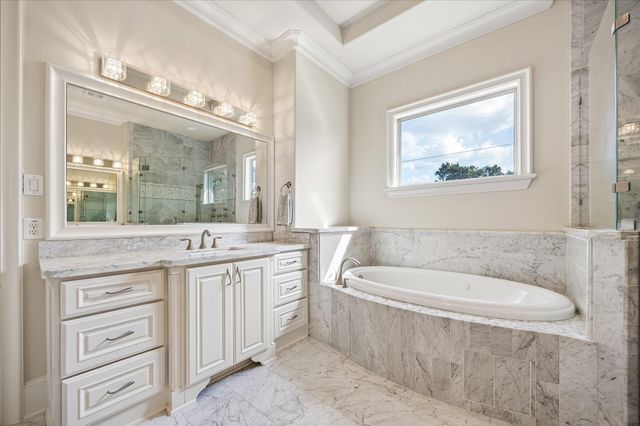 4901 Holt Street, Bellaire, TX 77401