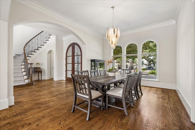 4901 Holt Street, Bellaire, TX 77401