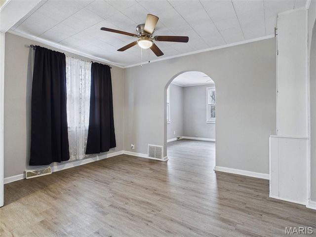 3201 Charlotte Court, Alton, IL 62002