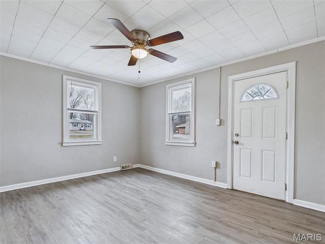 3201 Charlotte Court, Alton, IL 62002