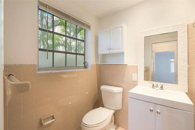 3912 Ponce De Leon Boulevard 1FL, Coral Gables, FL 33134