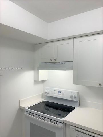 3912 Ponce De Leon Boulevard 1FL, Coral Gables, FL 33134