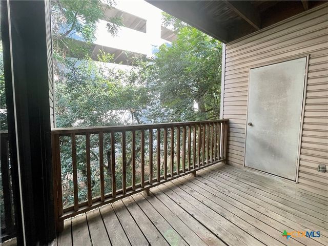 310 Pat Garrison Street 8, San Marcos, TX 78666