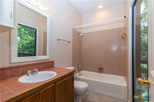 310 Pat Garrison Street 8, San Marcos, TX 78666