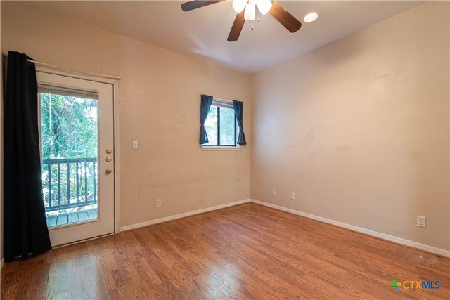 310 Pat Garrison Street 8, San Marcos, TX 78666