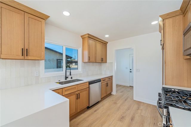 5056 Washington, Chino, CA 91710