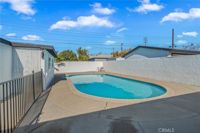 5056 Washington, Chino, CA 91710