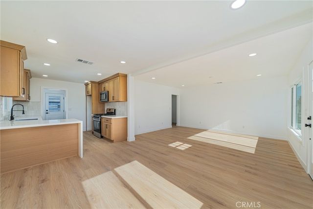 5056 Washington, Chino, CA 91710