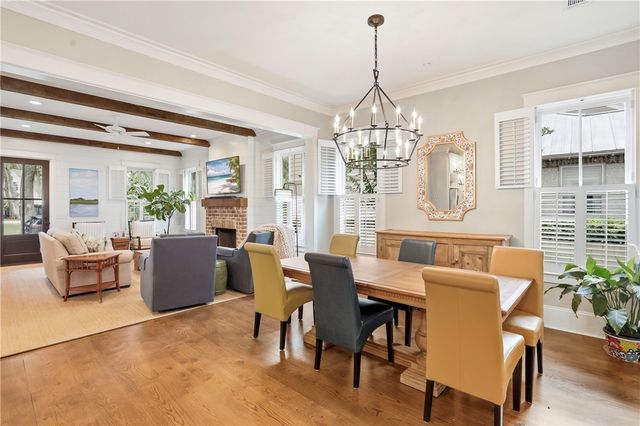 1060 Village Oaks Lane, St Simons Island, GA 31522