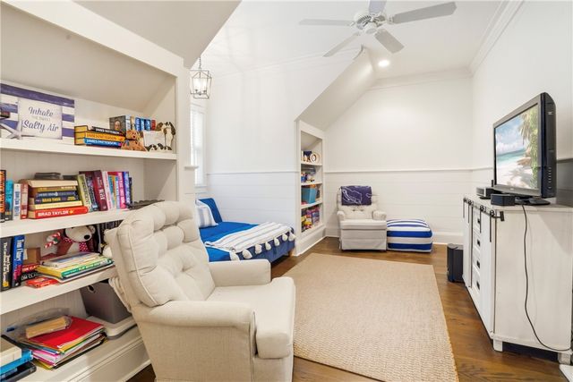 1060 Village Oaks Lane, St Simons Island, GA 31522