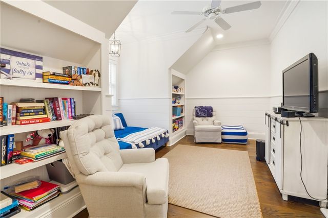 1060 Village Oaks Lane, St Simons Island, GA 31522