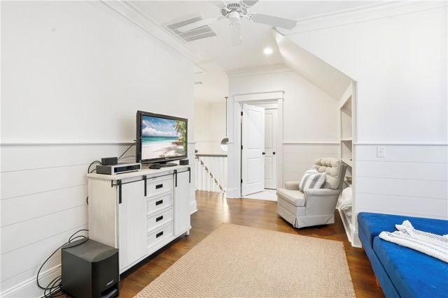 1060 Village Oaks Lane, St Simons Island, GA 31522