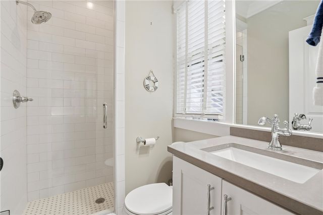 1060 Village Oaks Lane, St Simons Island, GA 31522