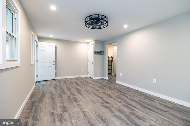 106 FIRTH DR, Mantua, NJ 08051