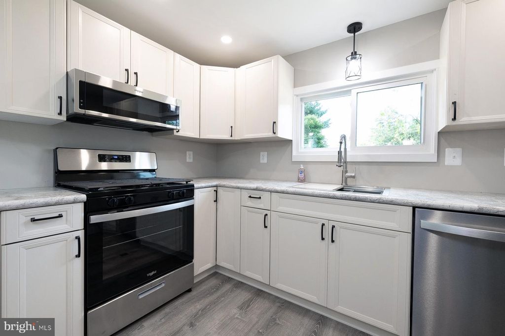 106 FIRTH DR, Mantua, NJ 08051 — photo 4