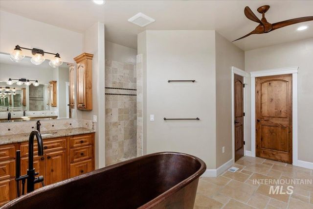 465 Canyon Rim Rd, Twin Falls, ID 83301