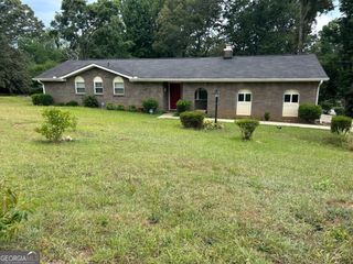 3468 Rocky Creek Drive, Douglasville, GA 30135