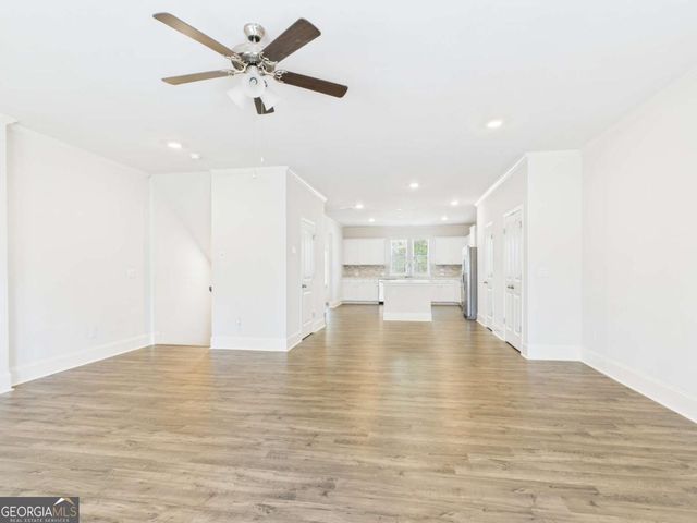 217 Vista Lane, Woodstock, GA 30189