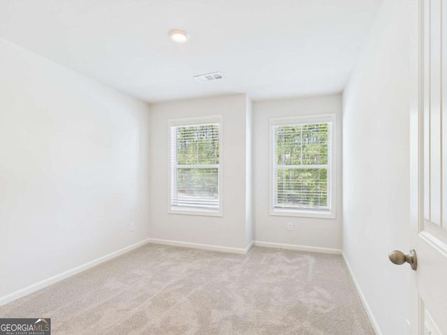 217 Vista Lane, Woodstock, GA 30189