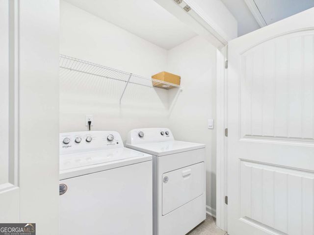 217 Vista Lane, Woodstock, GA 30189