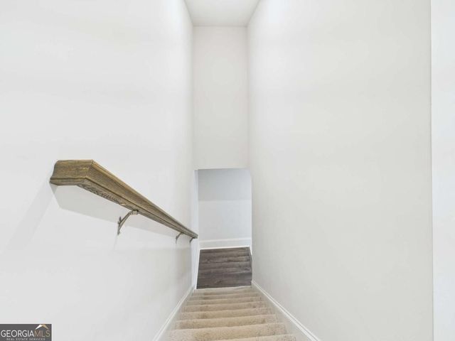 217 Vista Lane, Woodstock, GA 30189