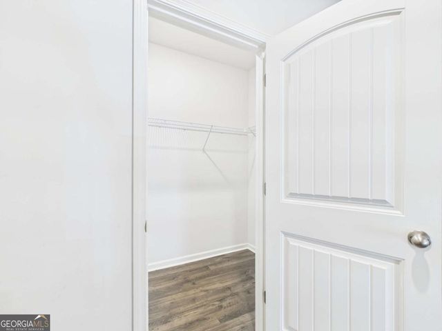 217 Vista Lane, Woodstock, GA 30189