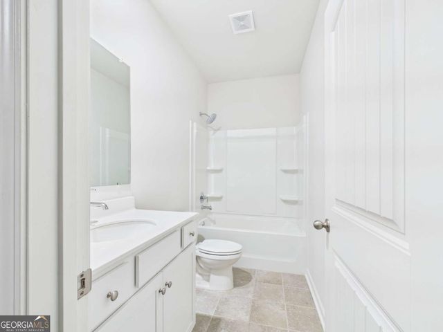 217 Vista Lane, Woodstock, GA 30189