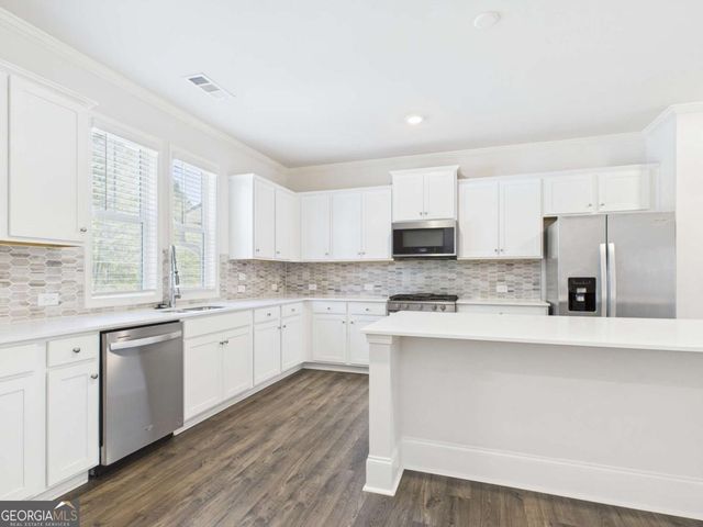 217 Vista Lane, Woodstock, GA 30189