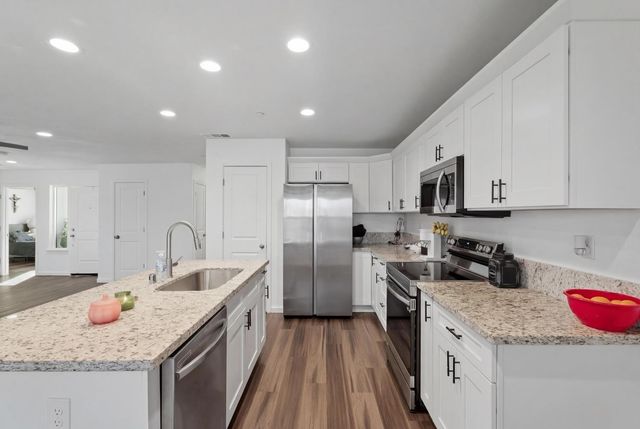 2510 S Harrison St, Stockton, CA 95206