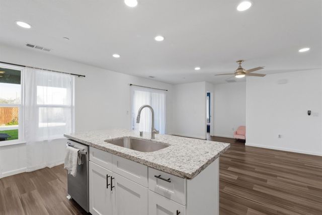 2510 S Harrison St, Stockton, CA 95206