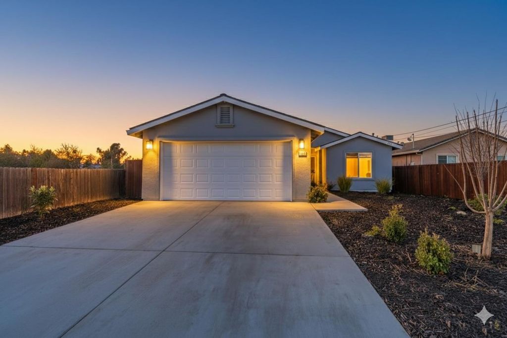 2510 S Harrison St, Stockton, CA 95206