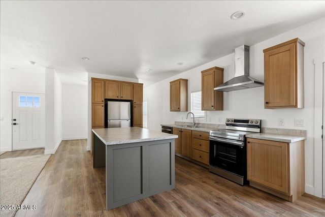 55 W HAWAII Road, Paulden, AZ 86334