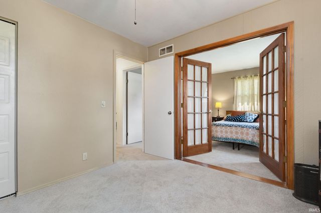 1903 Sarah Street, Mishawaka, IN 46545