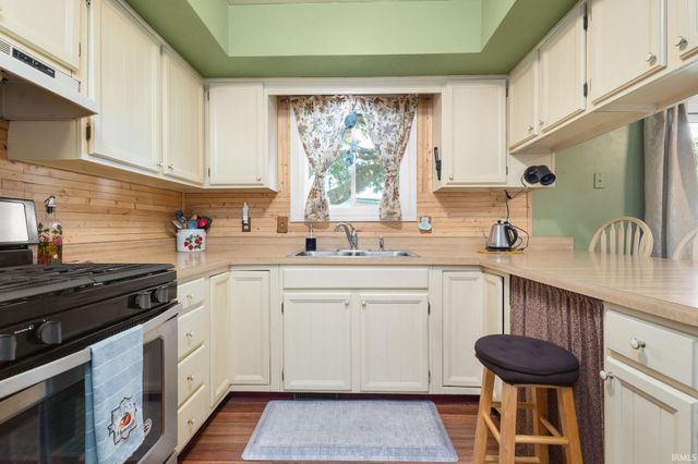 1903 Sarah Street, Mishawaka, IN 46545