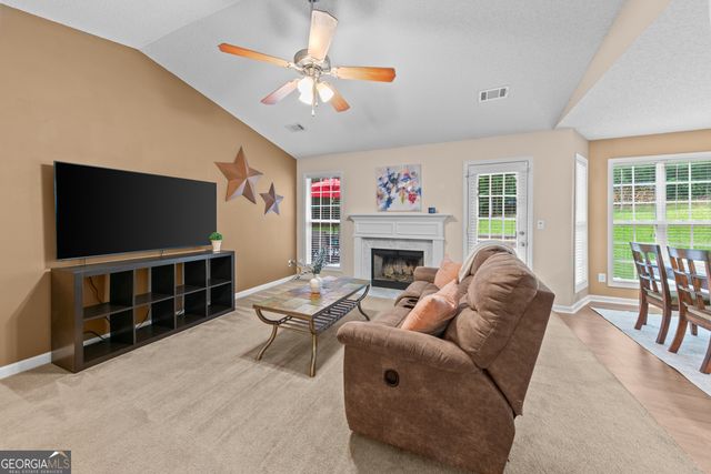 484 Canoe Court, Statham, GA 30666