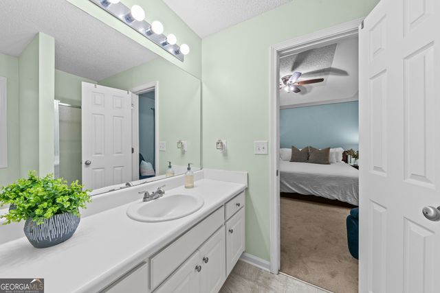 484 Canoe Court, Statham, GA 30666