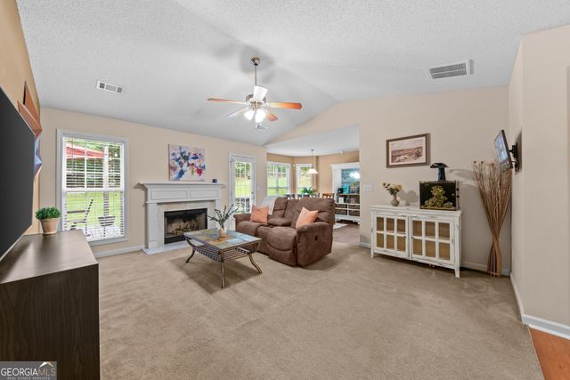 484 Canoe Court, Statham, GA 30666