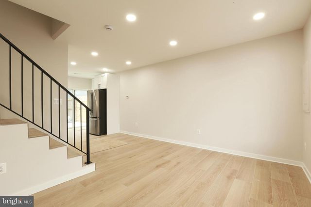 1625 MONTELLO AVE NE, Washington, DC 20002