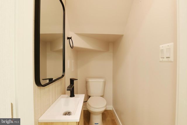 1625 MONTELLO AVE NE, Washington, DC 20002