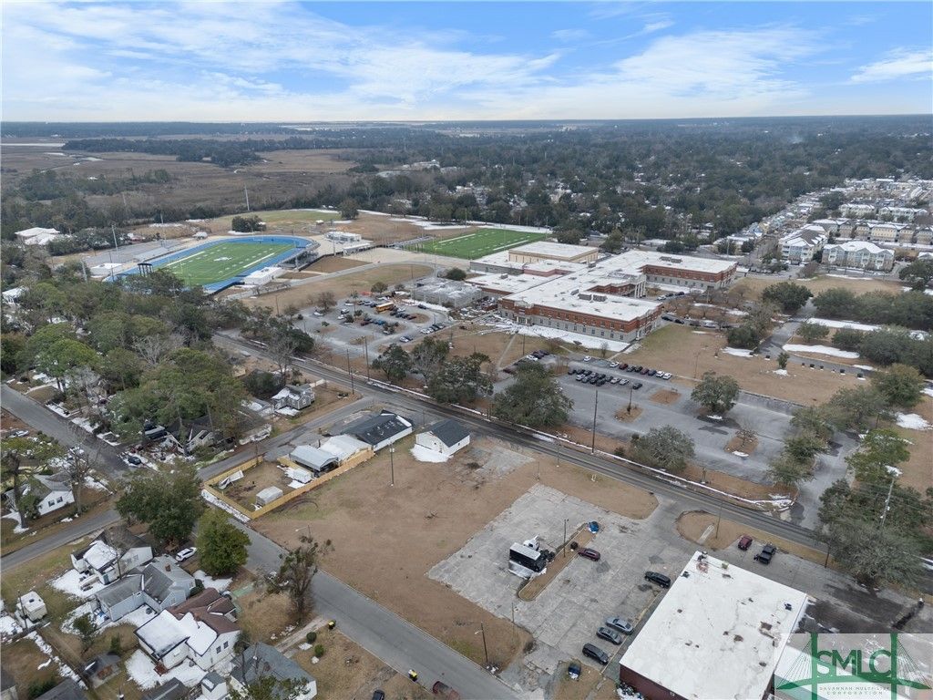 Image 10 of property listing at 284 Pennsylvania Avenue, Savannah, GA 31404