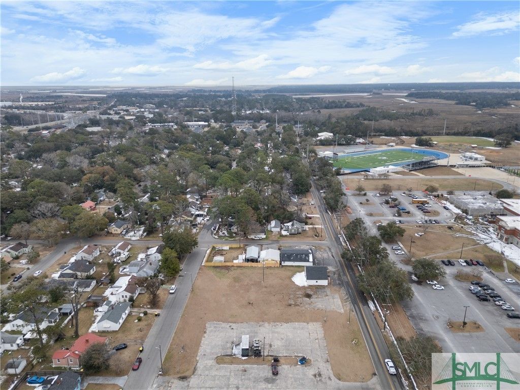 Image 11 of property listing at 284 Pennsylvania Avenue, Savannah, GA 31404