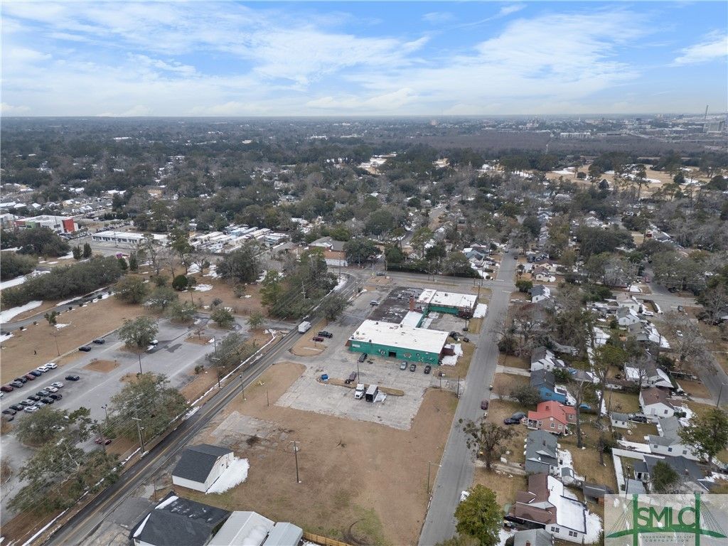 Image 8 of property listing at 284 Pennsylvania Avenue, Savannah, GA 31404