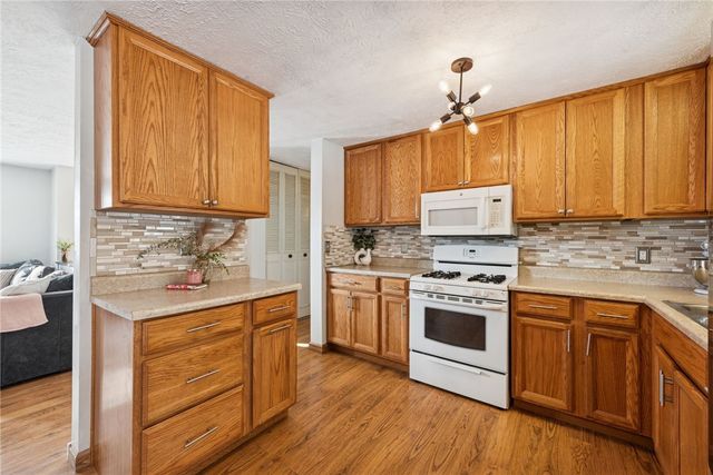 3089 Countryside, Shaler, PA 15101